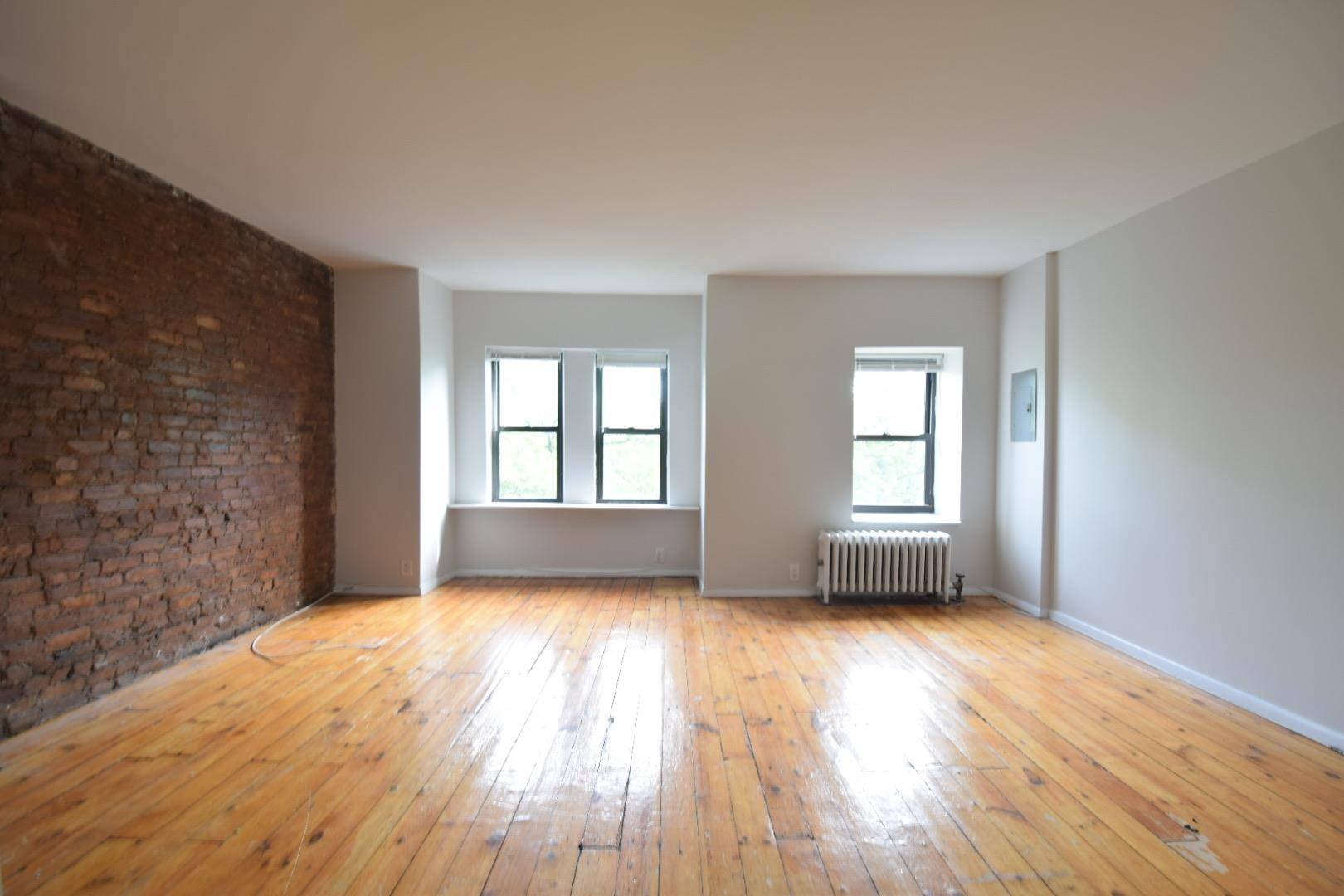 Top Floor Spacious, 1BR for rent in a beautiful owner occupied landmarked brownstone on a tree lined block between vibrant 5th Ave amp ; tranquil 6th Ave.