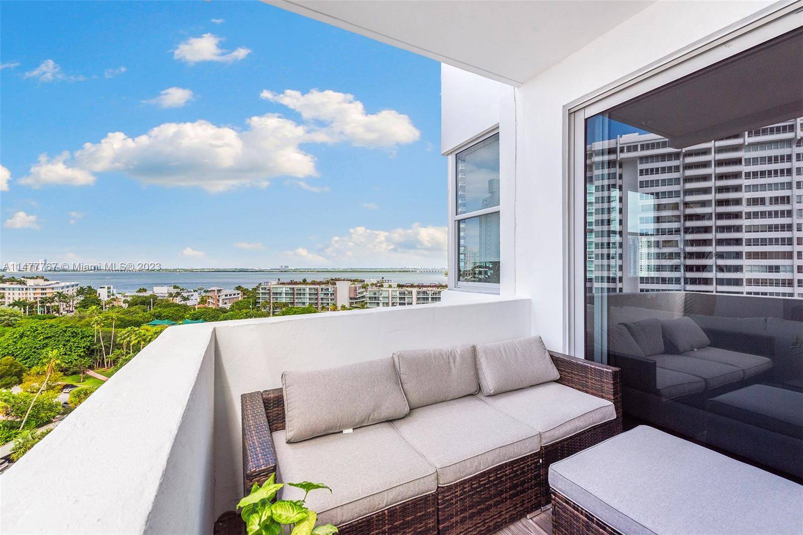 Bright and spacious 2 bedroom, 2 bath corner residence at Belle Plaza, in the heart of Miami Beach.