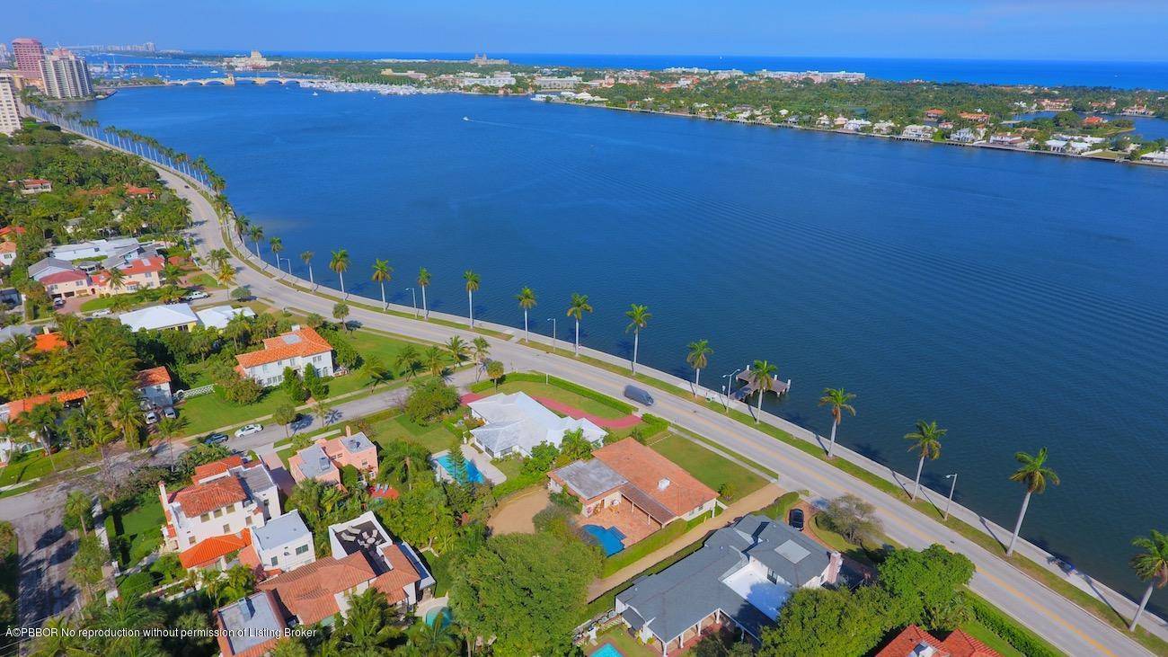 One of the few remaining buildable waterfront properties in El Cid !