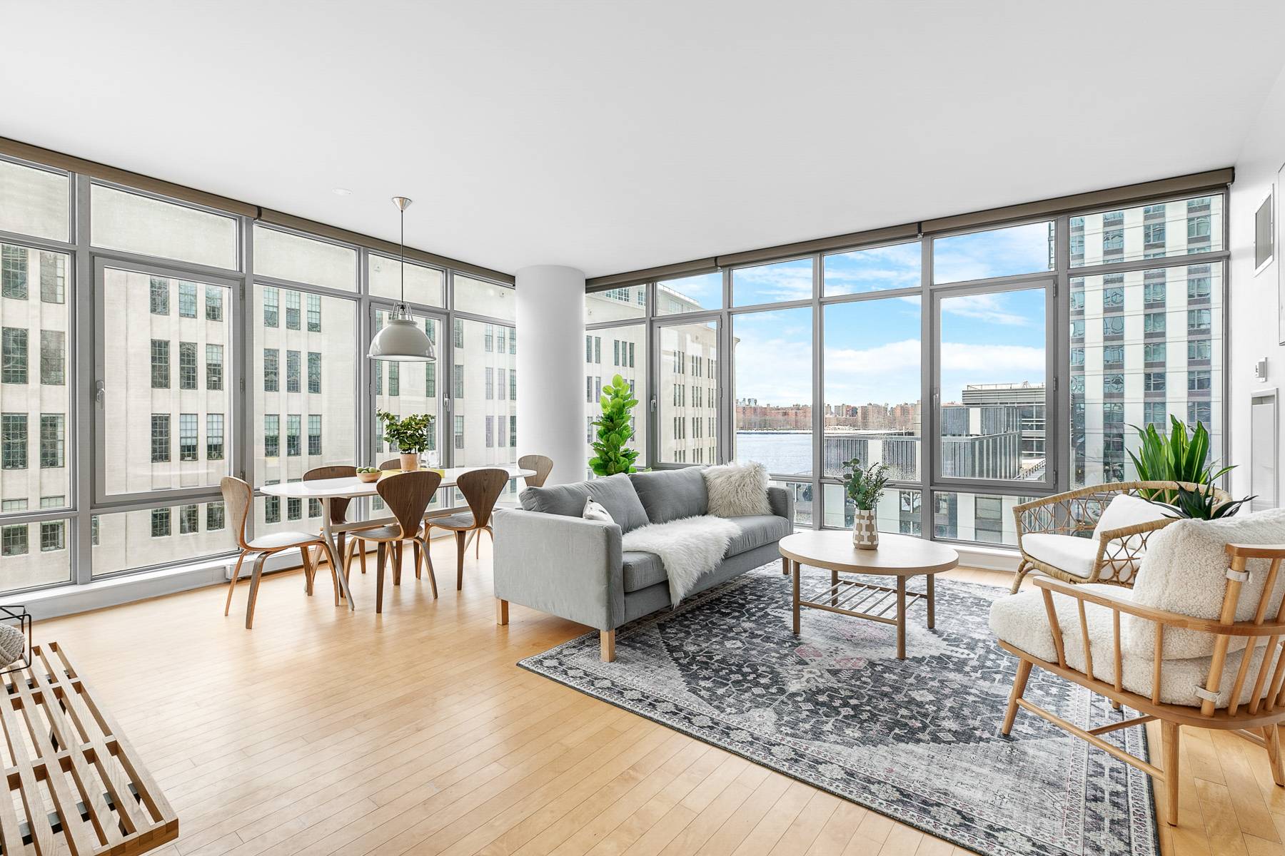 2 Bed 2 Bath with Storage Unit on the Williamsburg Waterfront 1 Northside Piers Feather your new nest at 1 Northside Piers !