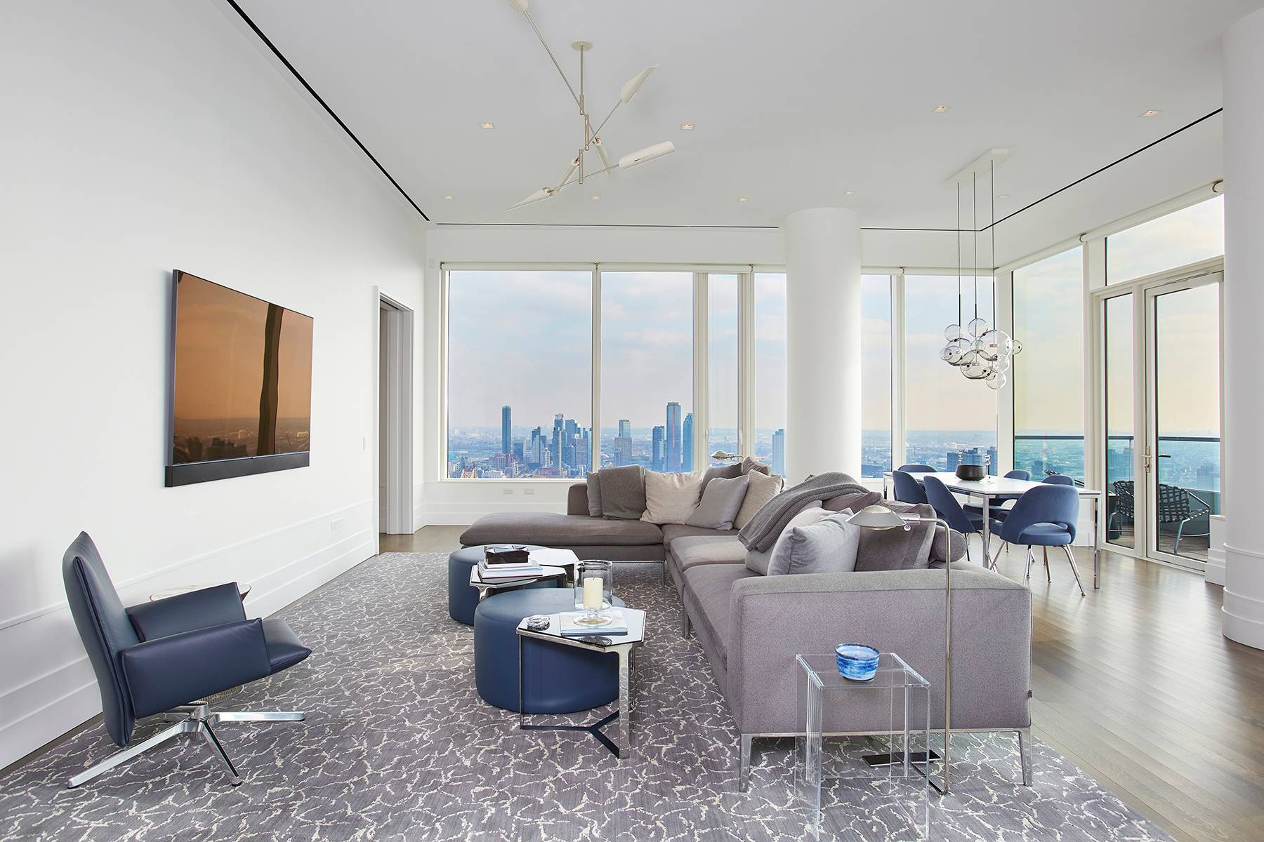 Enchanting city and river views through expansive walls of glass in every room of this incredibly luxurious and elegantly appointed, 2, 996 square foot, 3 bedroom 3.