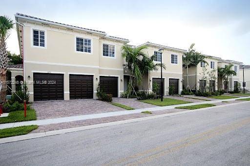 This is a package of 4 recent construction Townhomes in Calabria Residences in Miramar, Fl.