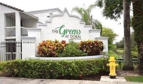 THE GREENS AT DORAL SPECTACULAR 2 2 CONDO IN ONE OF THE BEST LOCATIONS IN DORAL.
