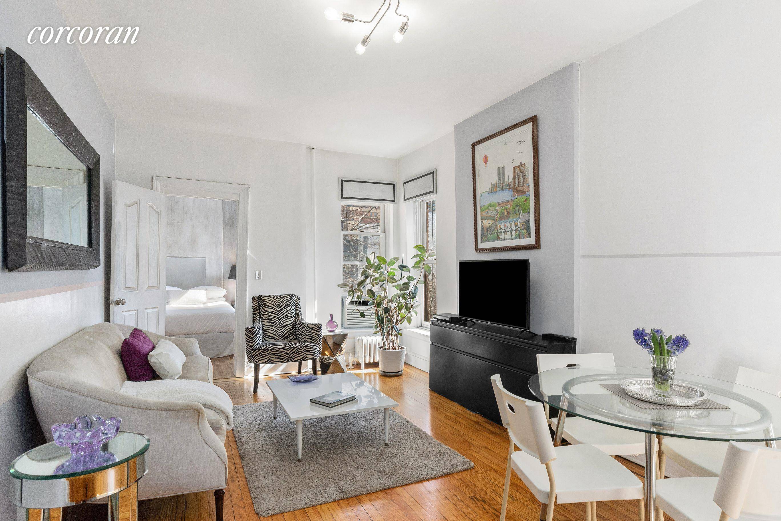 29 Willow Street is Brooklyn Height's leading luxury furnished rental location !