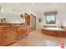 MASTER HERS BATH