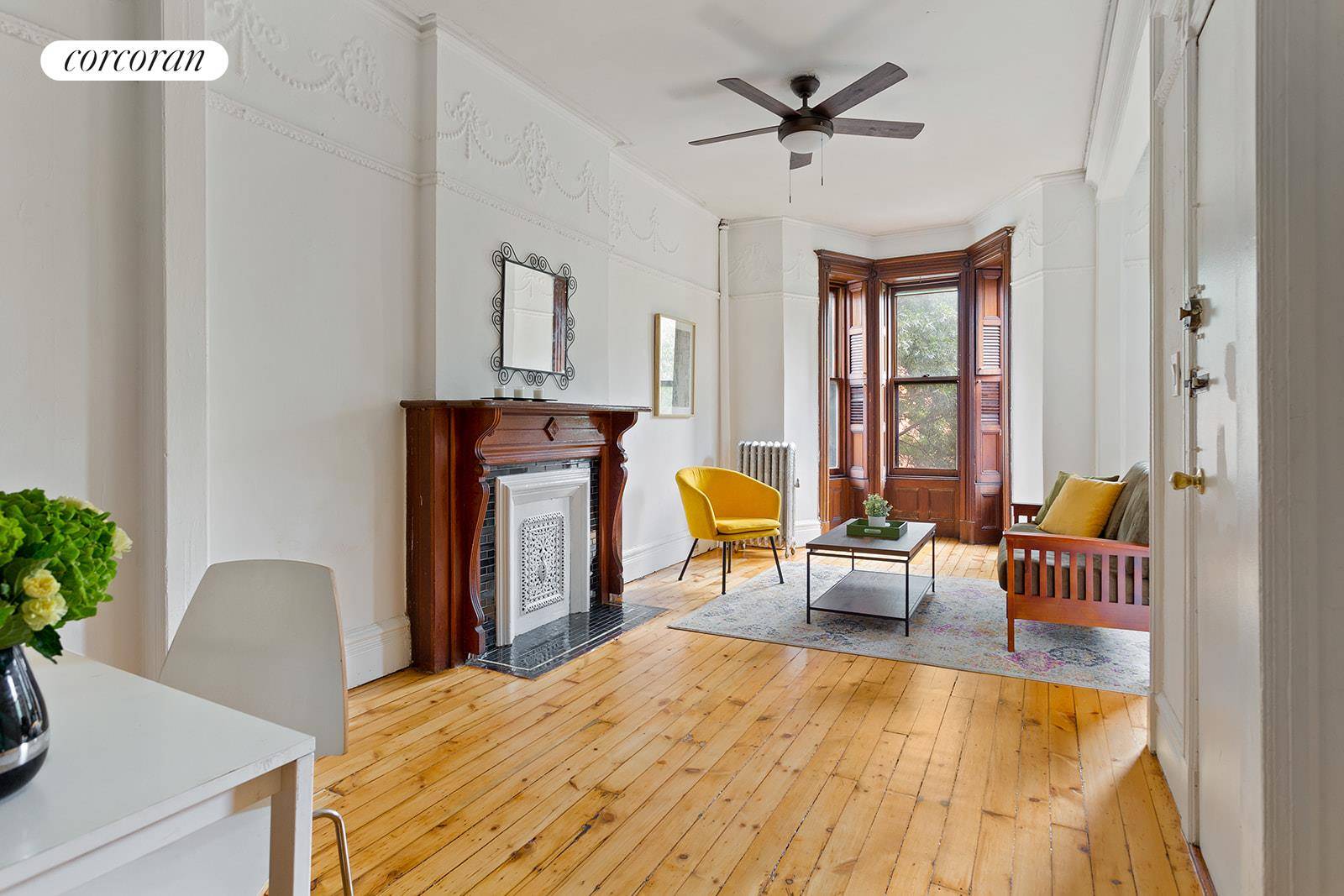 A PARK SLOPE TREASURE... SOMETHING TO DREAM ABOUT This charming 2 bedroom floor through on President Street in prime Park Slope provides room to grow and charm to spare.