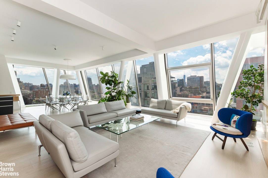 Float Above the High LinePresenting a rare opportunity to purchase the entire 12th floor and highest simplex built at HL23, a masterwork completed in 2011 by architect Neil Denari with ...