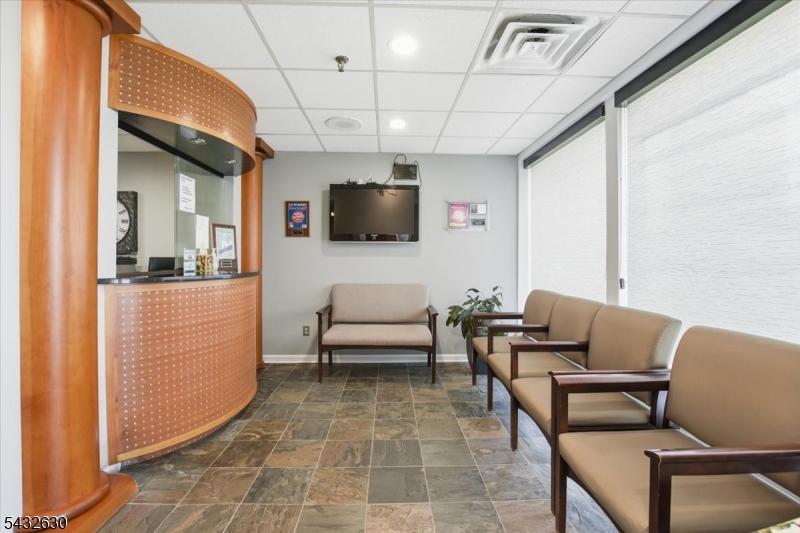 DENTAL RECEPTION