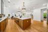 Gourmet Eat-in Kitchen