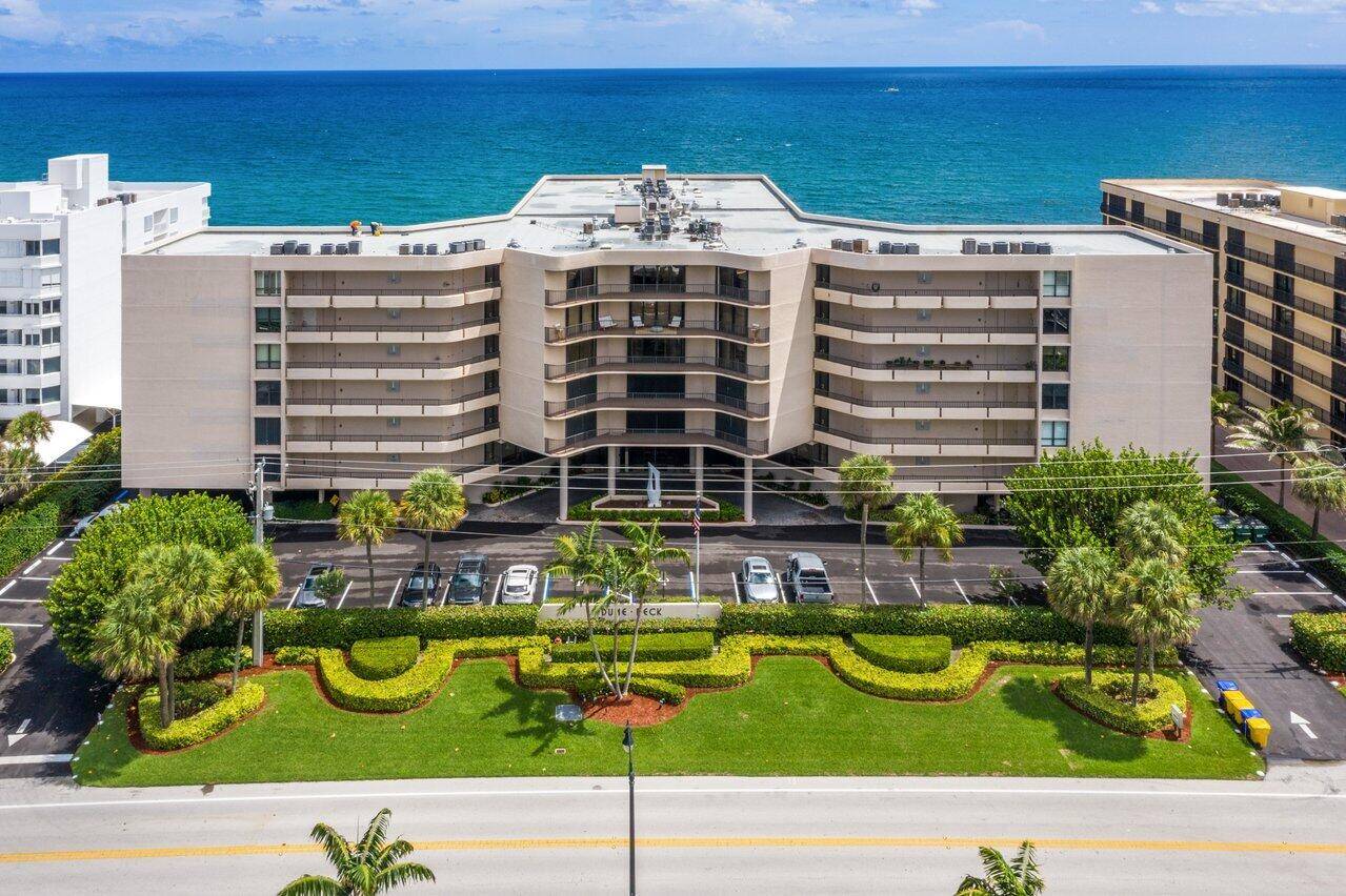DIRECT OCEAN VIEWS. Available for Annual furnished Lease Starting 5 10 2024.