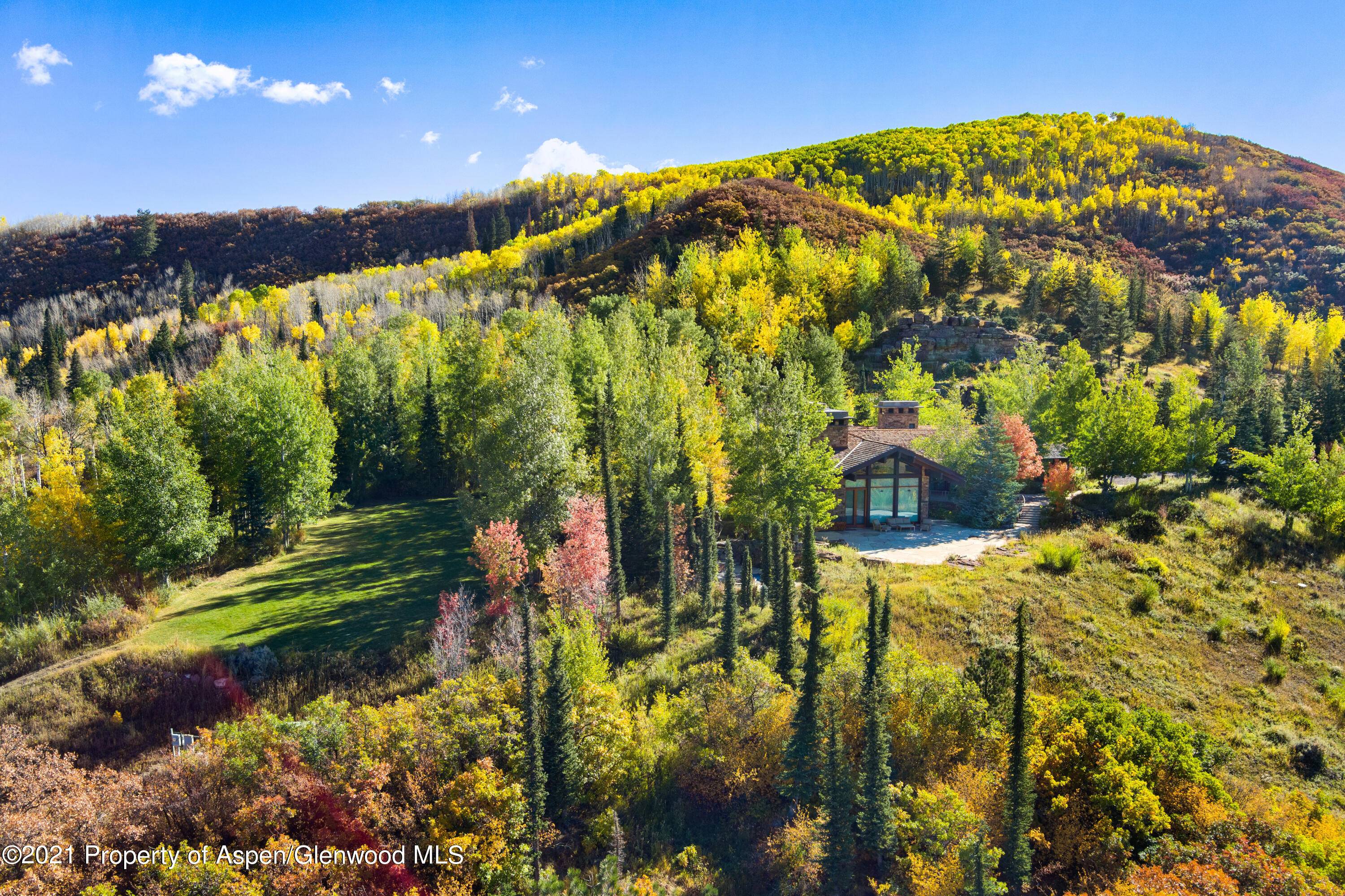 There's a reason Starwood founder Edgar Stern chose 1020 Carroll Drive ; it is simply the finest Aspen estate.