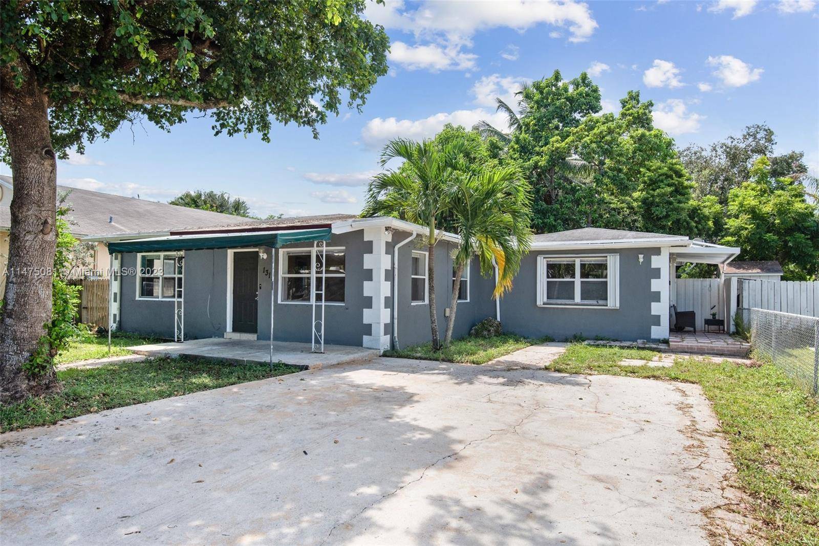 Welcome to 1315 Sw 22nd. The perfect single family home for a multi generational family.