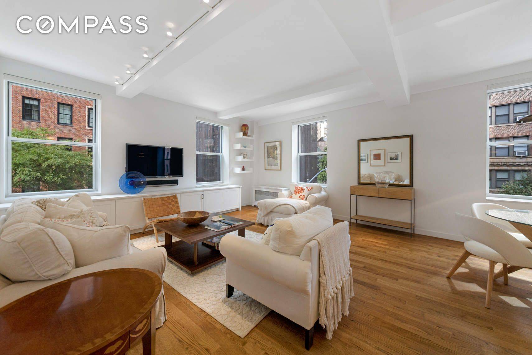 Perhaps the finest 1BR line in The Albert, this loft like home features a massive, square living space featuring four over sized south and west facing windows, providing sunshine for ...