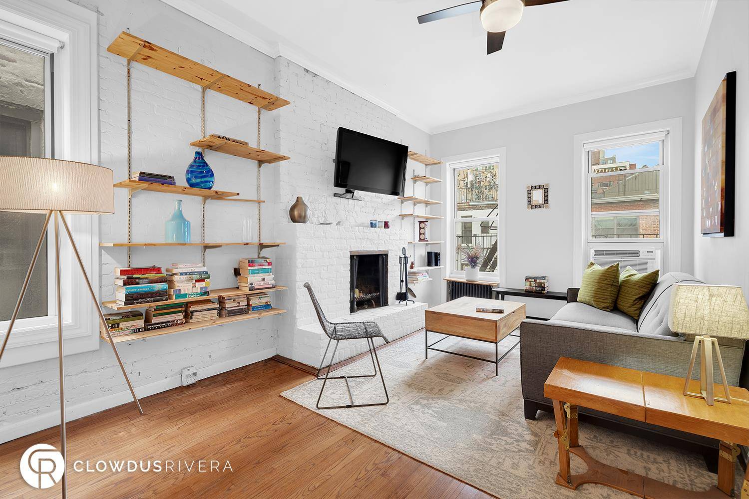 SERENE, TOP FLOOR ONE BEDROOM WITH HOME OFFICE DINING ROOM509 EAST 83RD STREET, APT 5RKindly note that all showings and open houses are by appointment only.