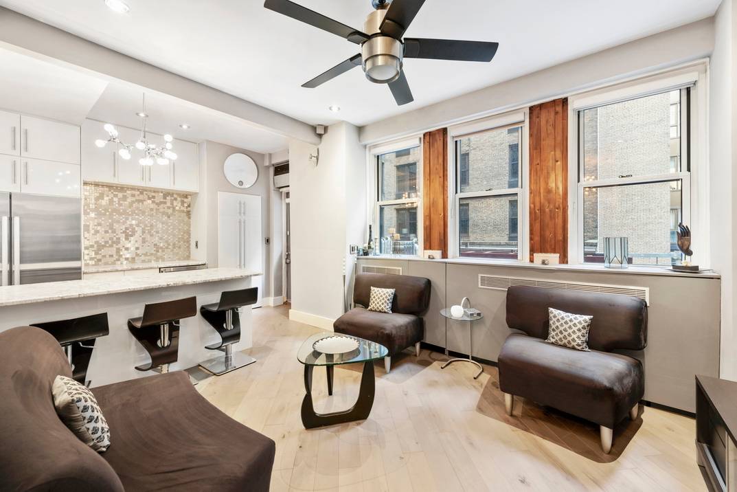 South facing one bedroom one bath moments from Gramercy Park.