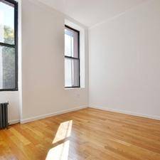 UPPER WEST SIDE*****TWO BEDROOM WITH HARDWOOD FLOORS & HIGH CEILINGS*****STEPS FROM CENTRAL PARK AND SUBWAY LINES
