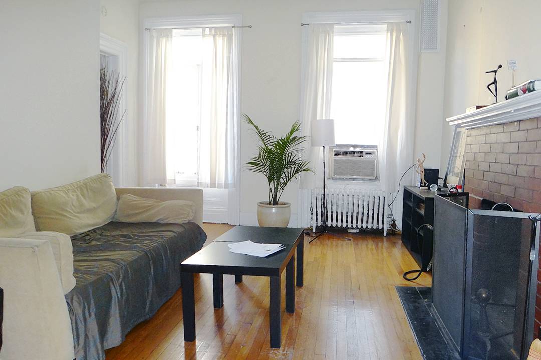 Renovated SPACIOUS - Pre War - 1BD LOFT - Perfect LOCATION in the Heart of West Village!