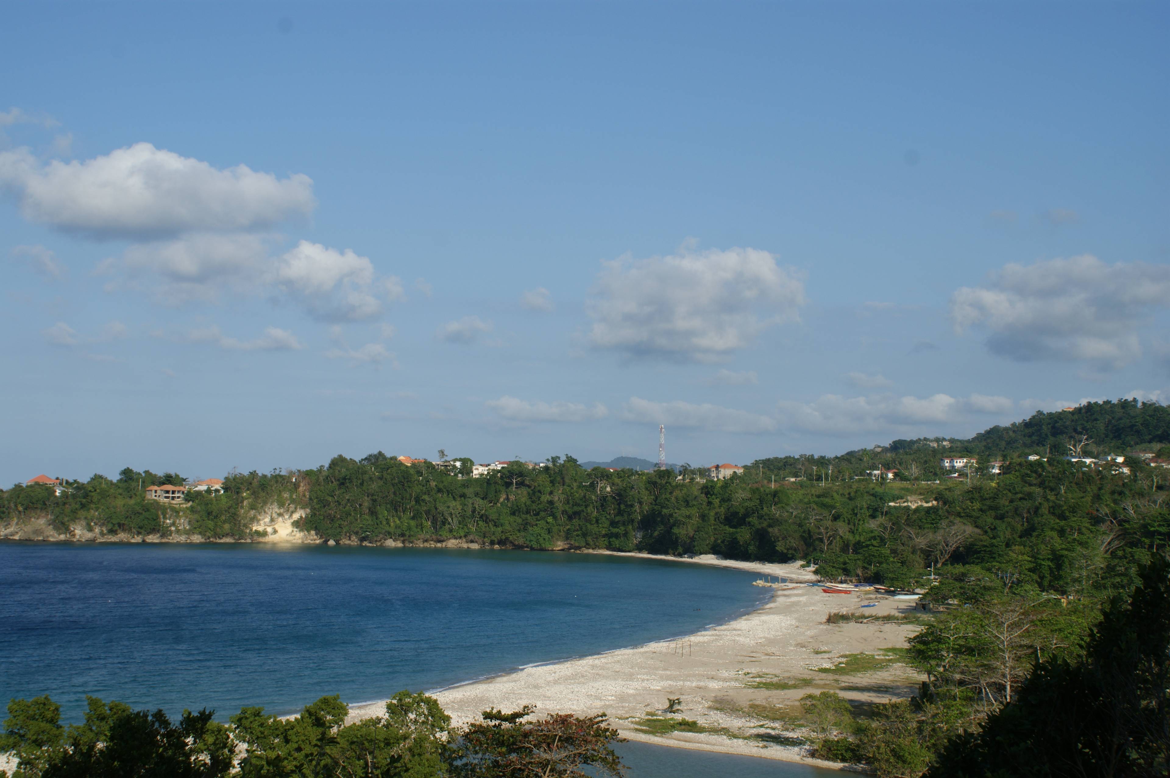 PHENOMENAL  DEAL - UNBELIEVABLE Investment Beachfront 22.2 acre Property in St. Mary, JAMAICA!