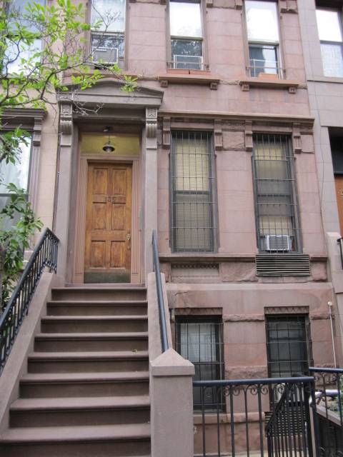 Renovated 4 Bedrooms Triplex,2.5 Baths Townhouse in Prime Upper West Side. Renovated Kitchen with all New Appliances, Newly Finished Hardwood Floors, Wood Burning Fireplace, Washer/Dryer, Backyard with Garden.