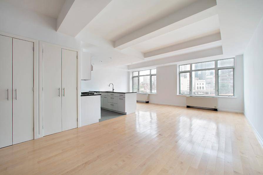 CLINTON- Midtown West☆ Private Loft ♡ Jump on this Amazing 2 Bedroom /2 Full Bath♡ Over1300 sq.ft. Going Going...