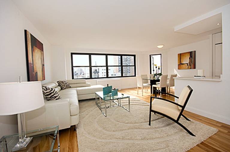 3BED 2.5MARBLE BATHS W/OVER 700 SQFT TERRACE AND SMASHING VIEWS IN UNION SQURE  