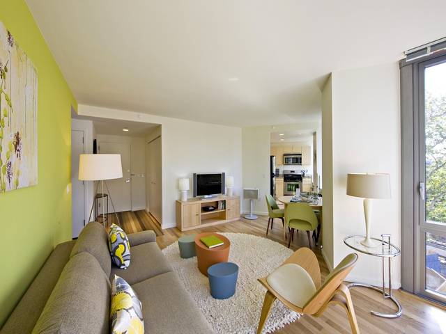Chelsea – 1 month free on a studio apartment for $2,995
