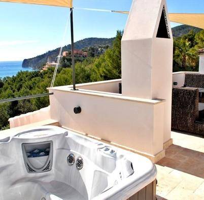 Contemperoray Villa For Sale In Puerto Andratx between Camp de Mart y Puerto Andratx, Providing Fantastic Ocean Views Plus A Seperate Guest Suite!