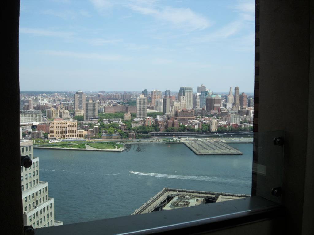 FINANCIAL DISTRICT-LIVE IN  IN A  TWO STORY LUXURY PENTHOUSE WITH AN  AMAZING RIVER VIEW-Call Now!