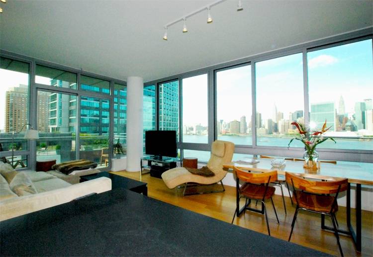 Stunning 2BR in the VIEW Condominum Available for Rent!!!