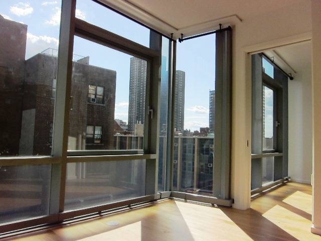 SUNNY ONE BED, 1.5 BATH STEPS NR COLUMBUS CIRCLE! ALL NEW CHEF'S KITCHEN AND WASHER/DRYER!! 