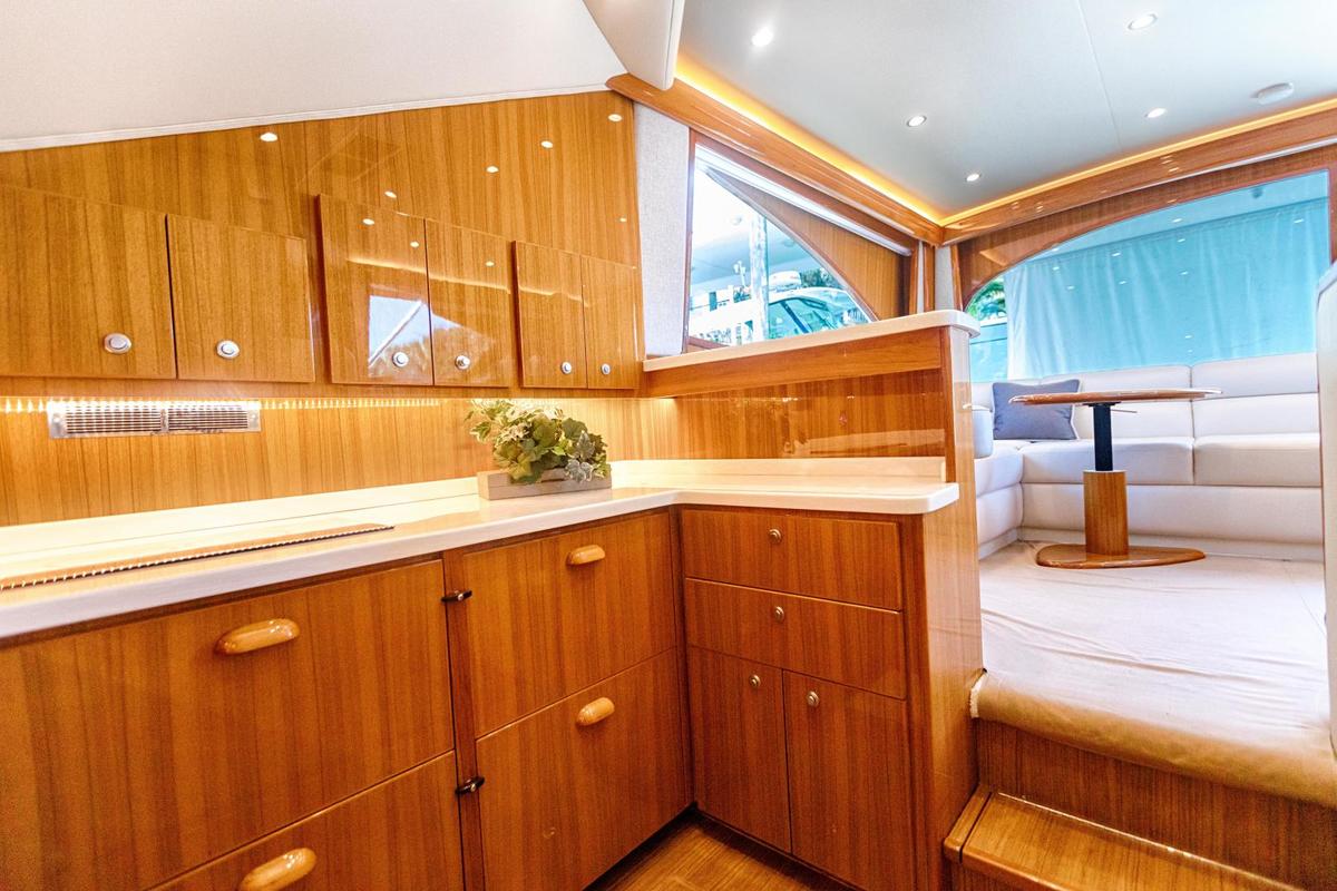 2018 Viking 44 Convertible Galley