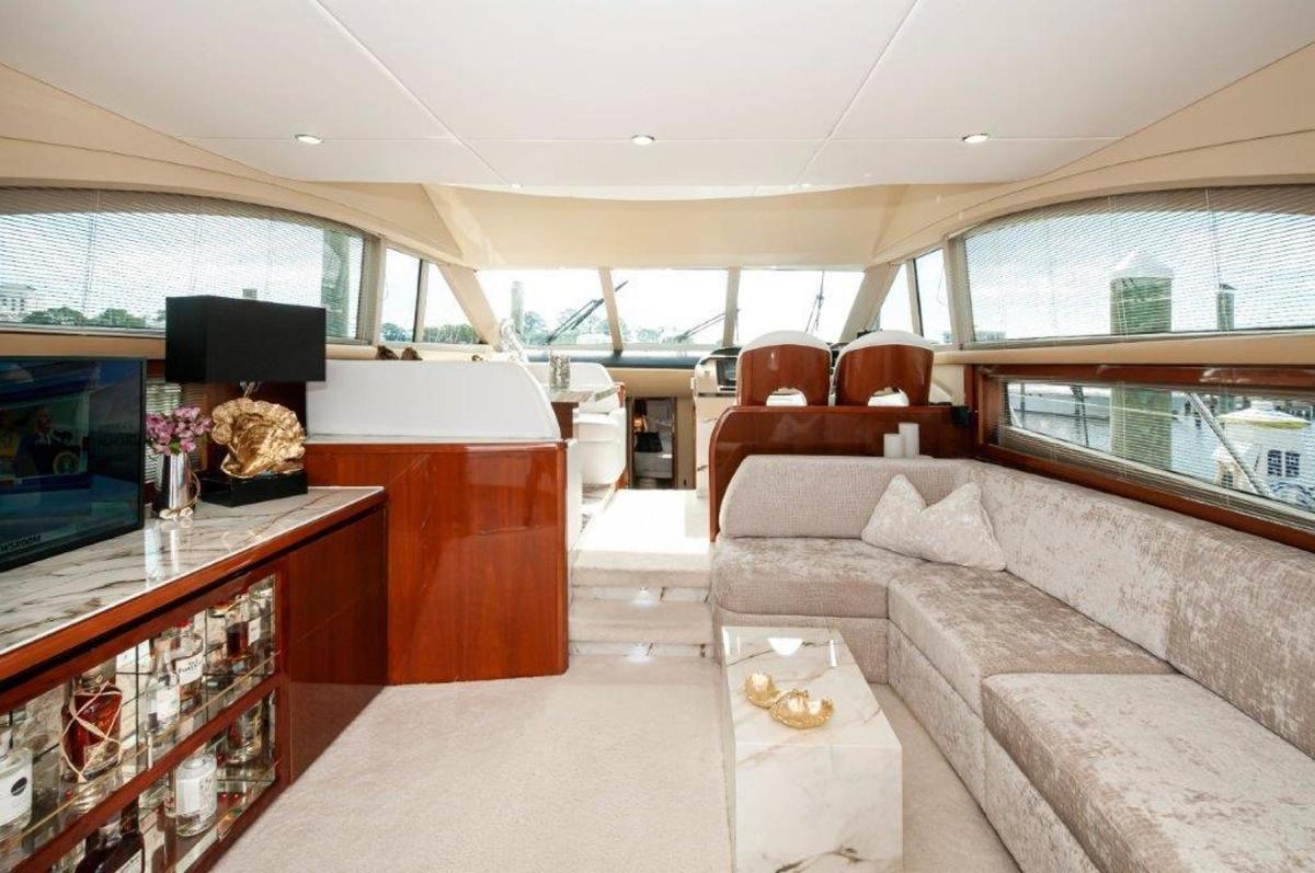2009 Princess 54 Flybridge ADIOS Salon