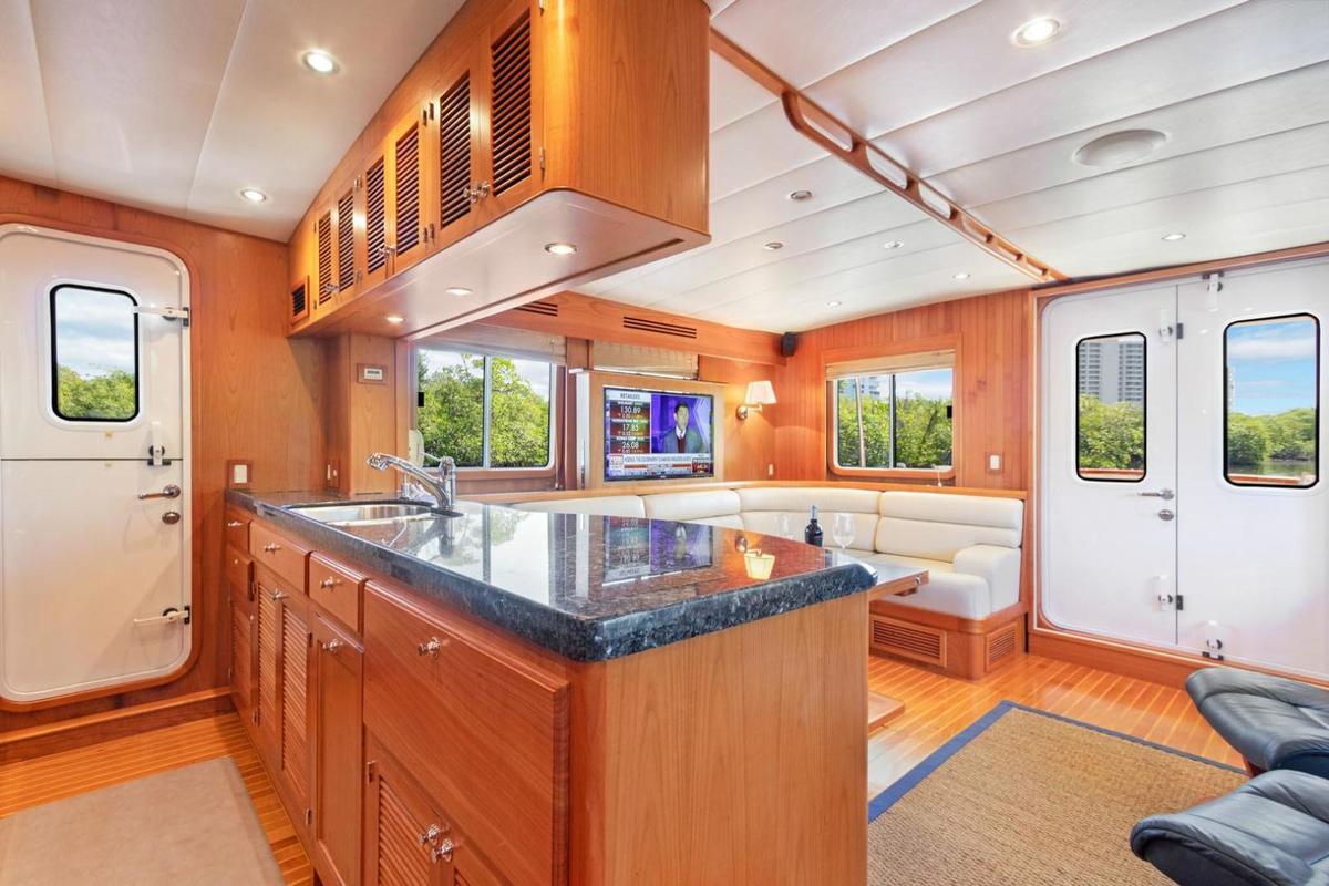 008 Galley Looking Aft To Salon