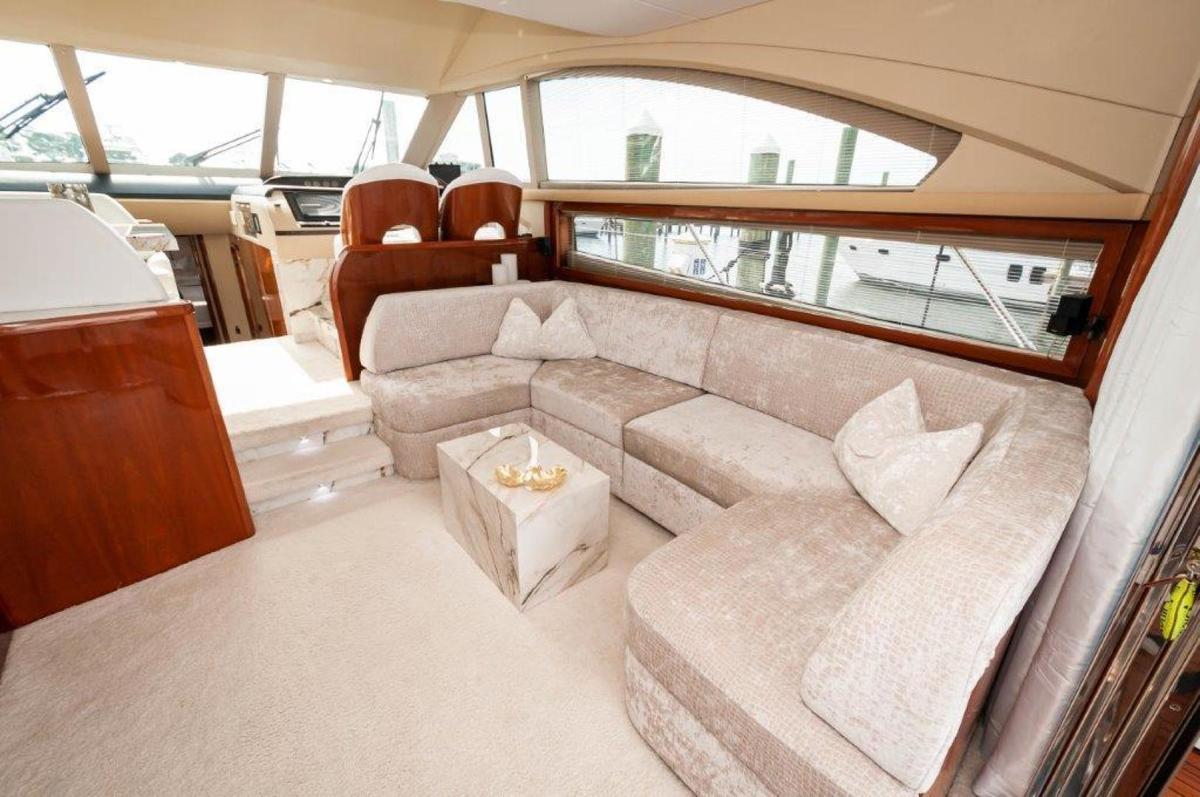 2009 Princess 54 Flybridge ADIOS Salon 2