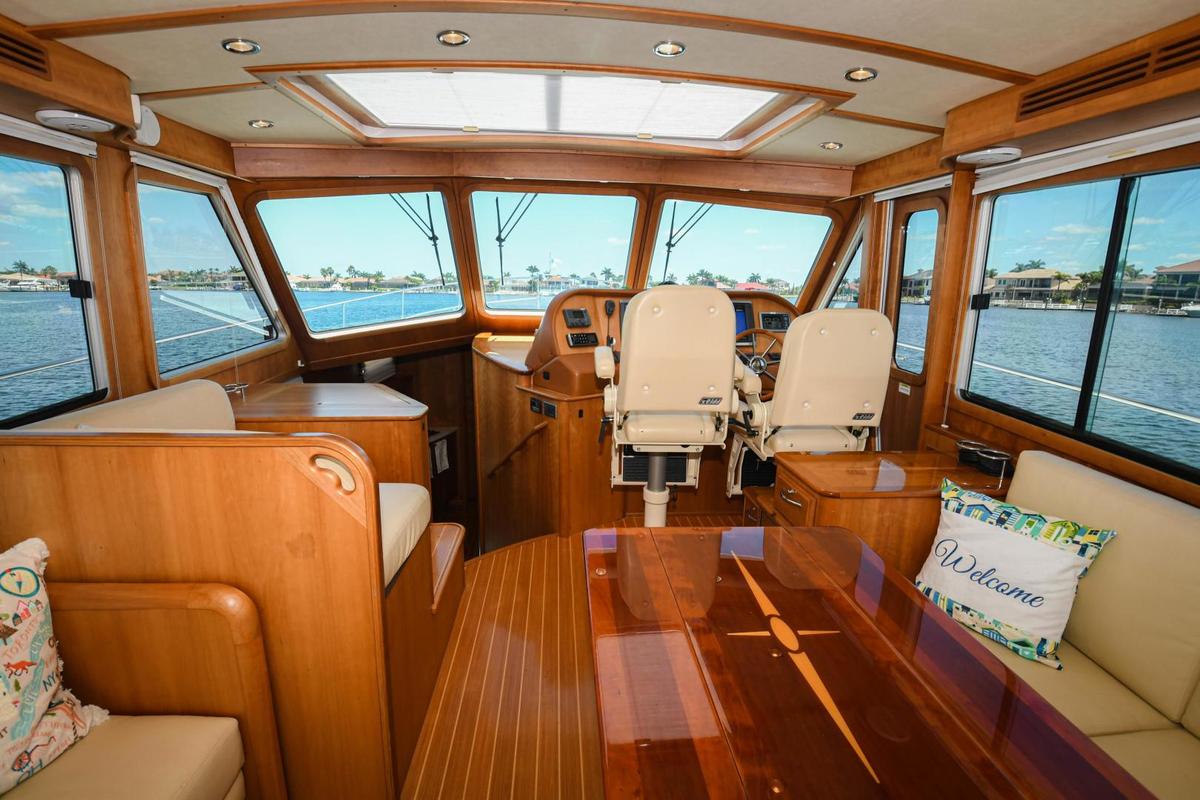 2012 48 Sabre Salon Express - Why Fly - Salon Overview