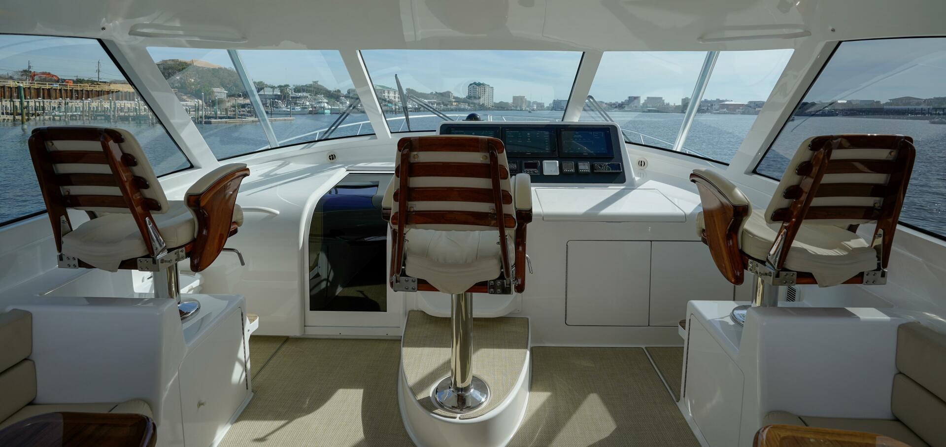 2018 Viking 48 Sport Tower- GRESAMAR- Helm