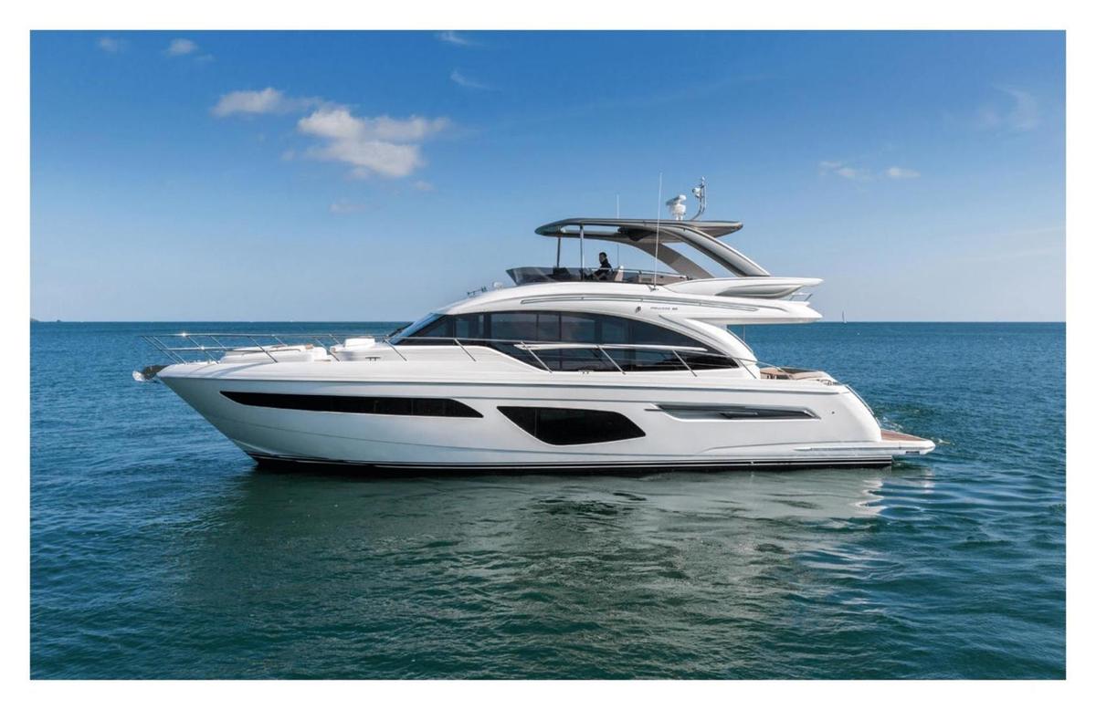 Princess F62 Alice Vesta - Profile