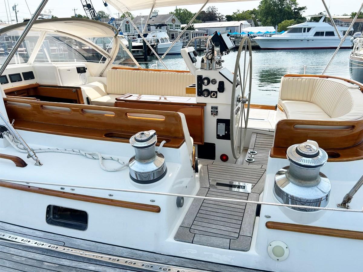 Little Harbor 60, BEAU GESTE, Cockpit Profile
