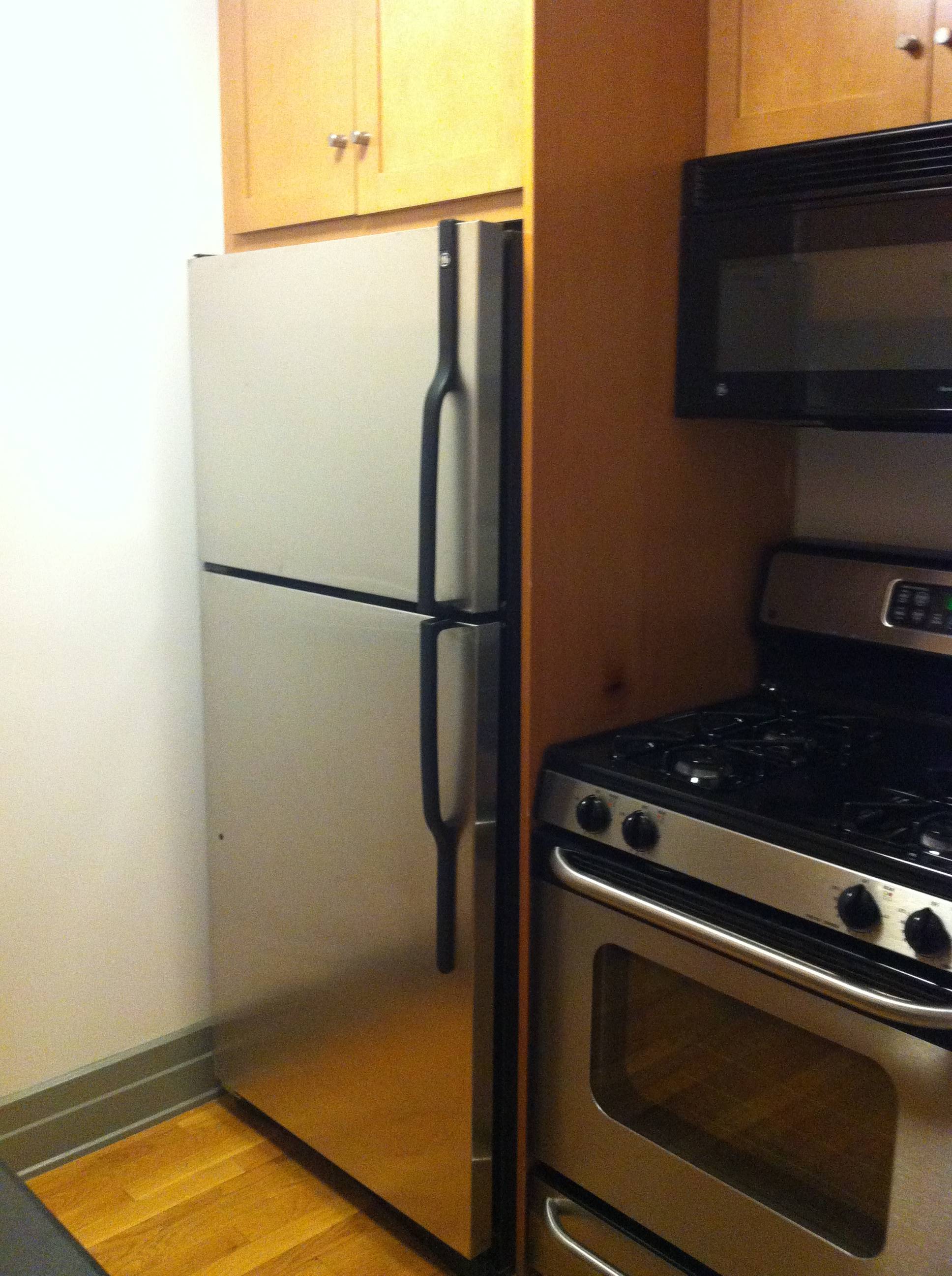Sunny Alcove Studio in BK Heights!! Available ASAP!