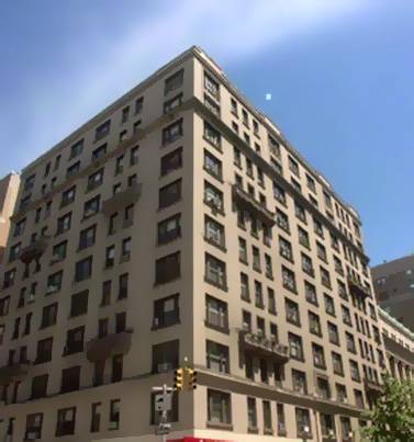 SUPERIOR CLASSIC 7 WITH OVER 2400SF ON MADISON AVENUE AND 84TH