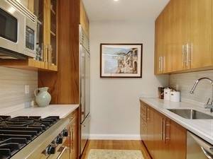 Great Investment: 2Beds + 2Baths for sale in the Financial District