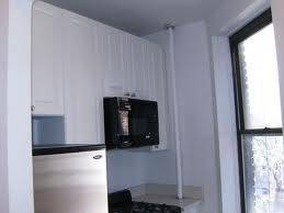 GREAT DEAL!!! SOUTH FACING ONE BEDROOM IN THE MOST DESIRABLE UPPER EAST SIDE SPOT!!!  BE FAST! WON'T LAST!!!