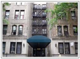 PRE-WAR 2 BEDROOM IN HELL'S KITCHEN. CLOSE TO SUBWAYS/ TIMES SQUARE, PORT AUTHORITY. SPACIOUS WITH GOOD LIGHT!