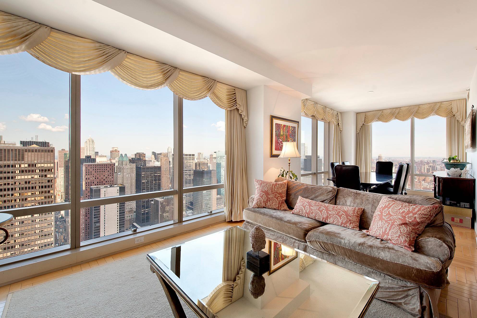 Stunning corner 2 bedroom with Central park views