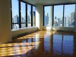 Sutton Place*** spectacular 2bed/2baths with AMAZING CITY/WATER VIEWS***24H DOORMAN*** GARAGE !!